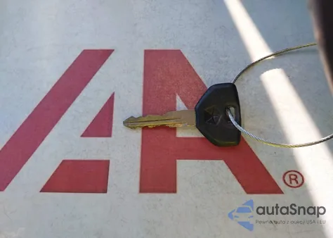 1999 Jeep Cherokee Sport из США, поврежденный, VIN 1J4FF67S8XL614591